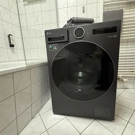 Apartment Wettinstrasse Mit 2 Schlafzimmern