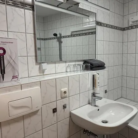 Wettinstrasse Mit 2 Schlafzimmern Apartment Meissen