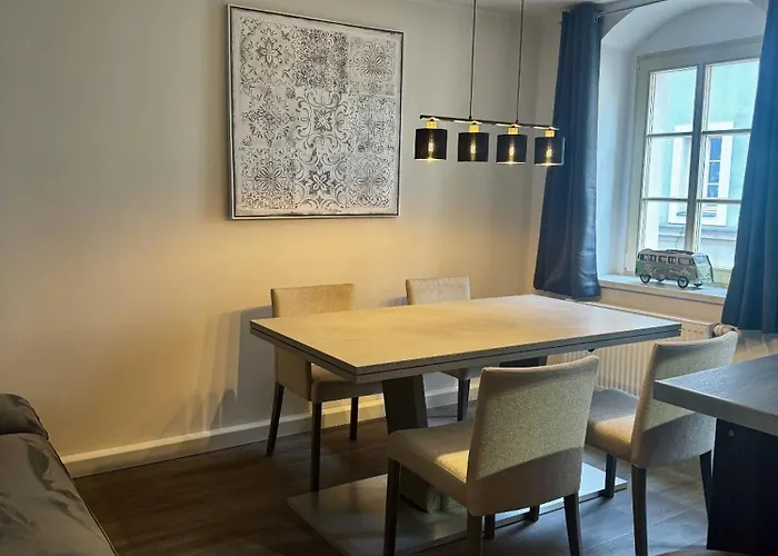 Wettinstrasse Mit 2 Schlafzimmern * Meissen